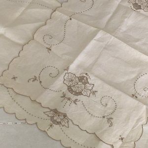 vintage table runner and scarf scarve bedroom dining room fabric linen decor